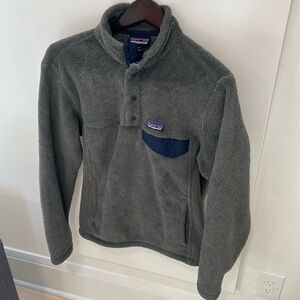Patagonia Re Tool Snap Fleece Men’s Medium Gray with Navy trim EUC